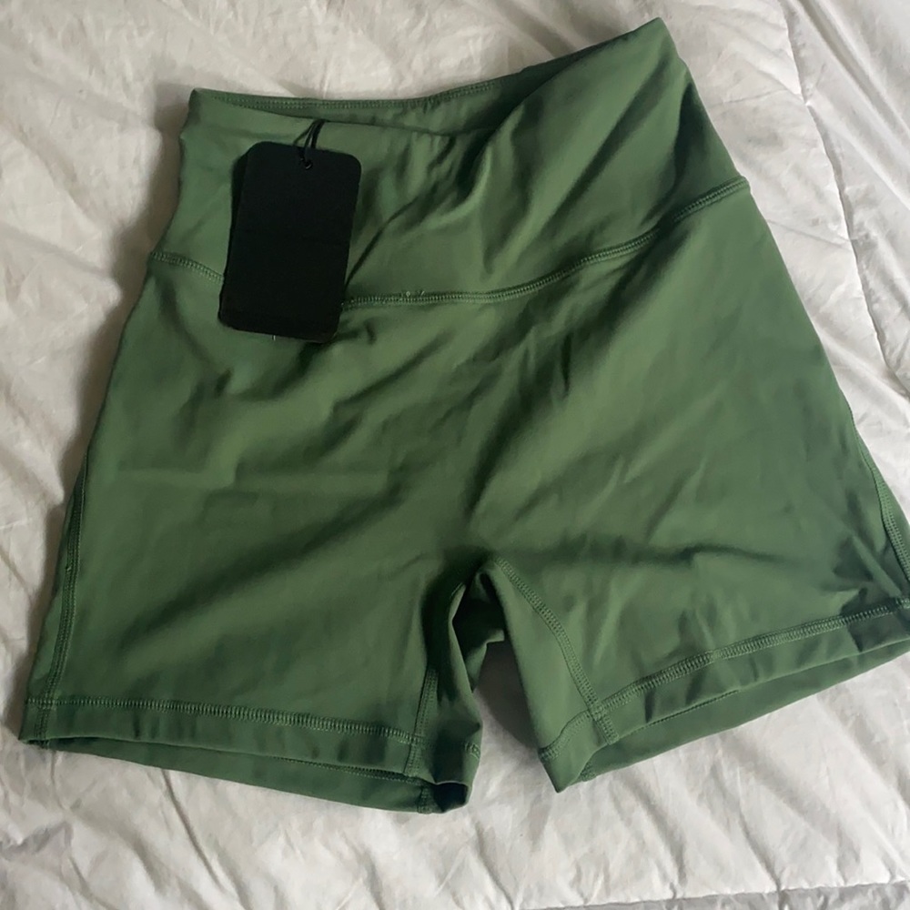 Alphalete shorts